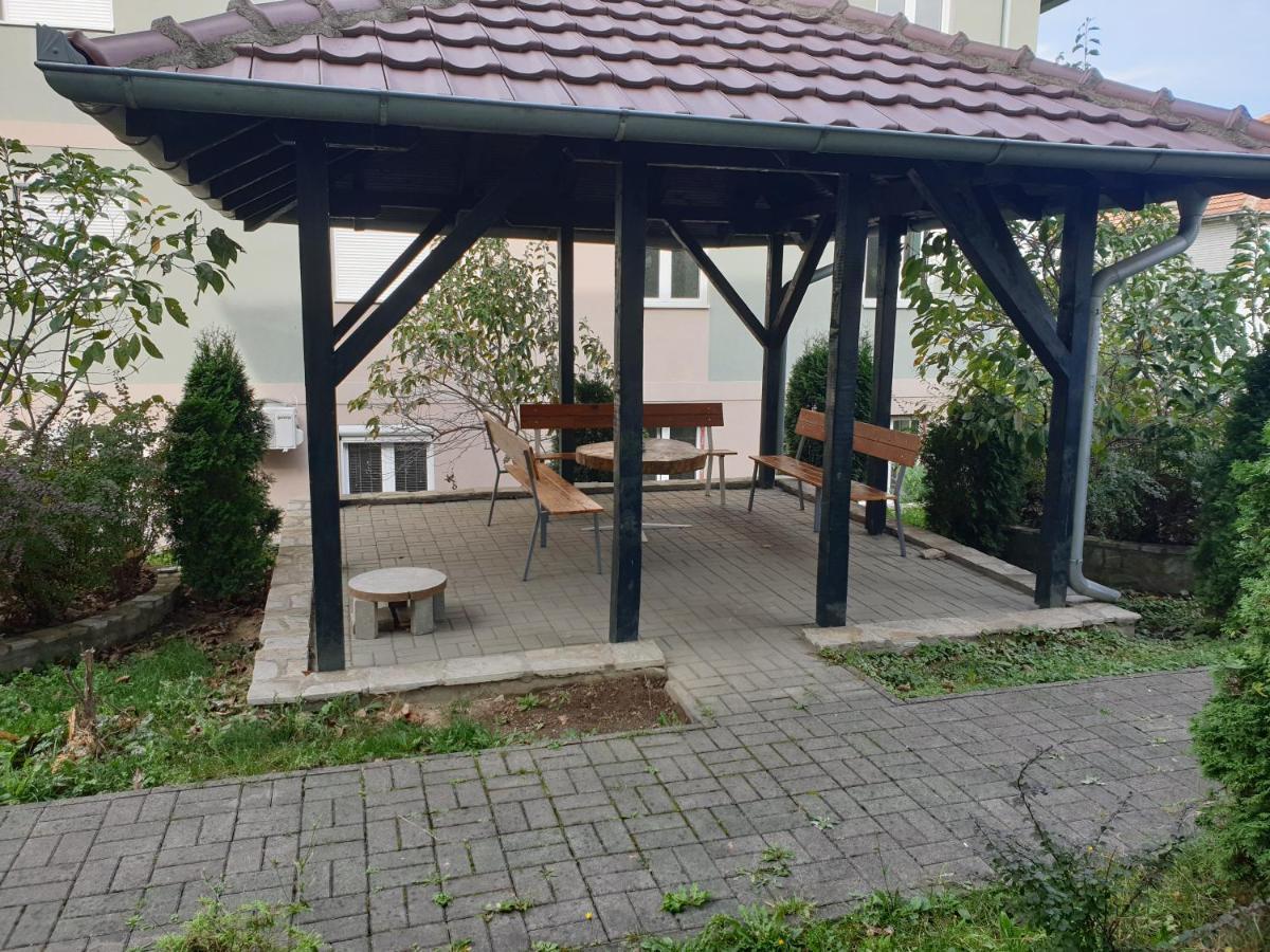 Studio Dunja Vrnjačka Banja Exteriör bild